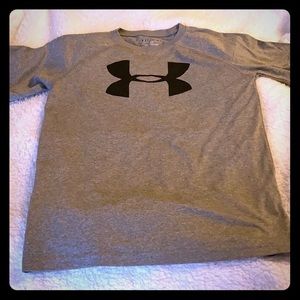 Boys Youth Medium Under Armour Short Sleeved Shirt